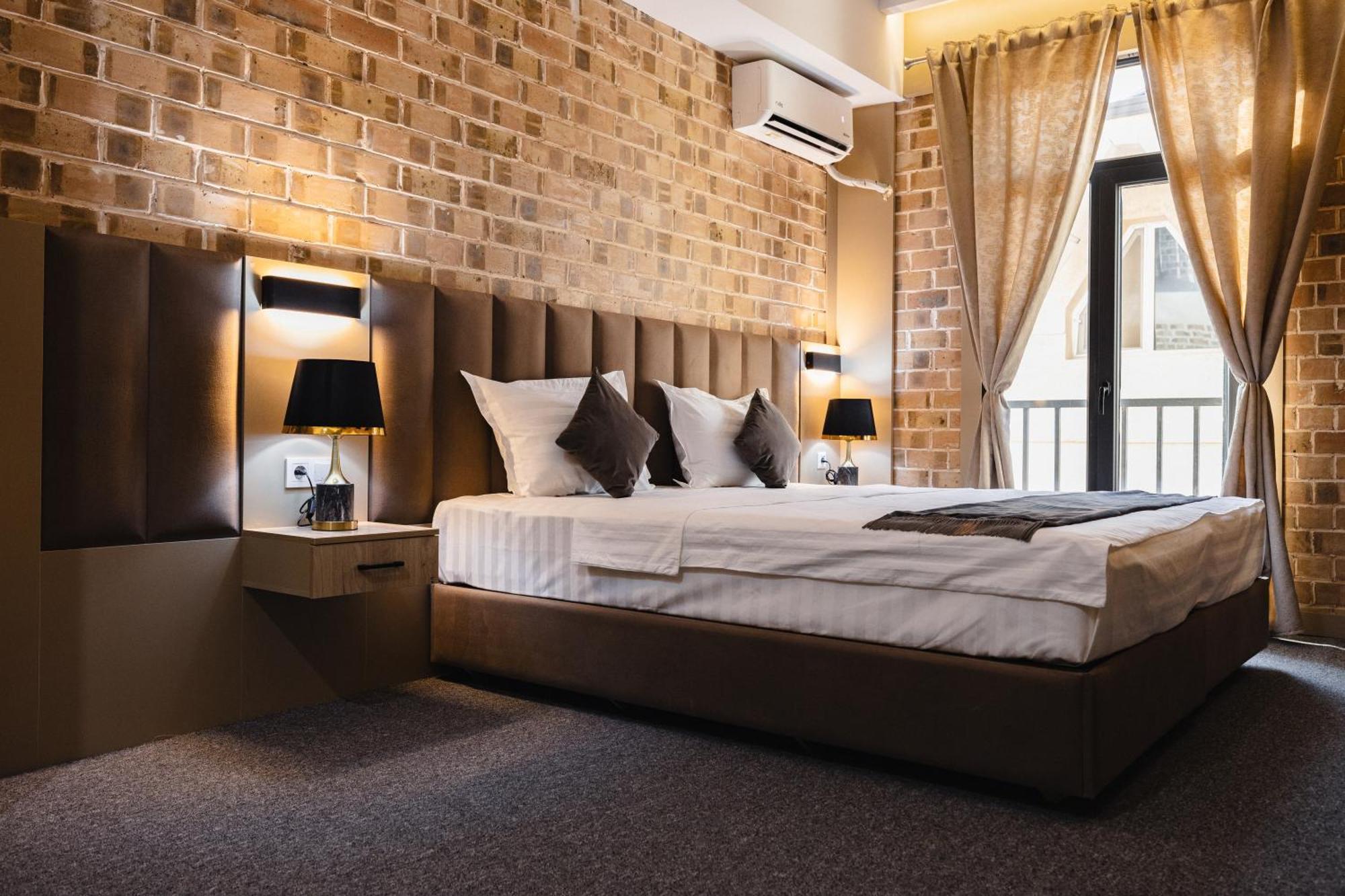 Art Air Hotel Tasjkent Eksteriør billede