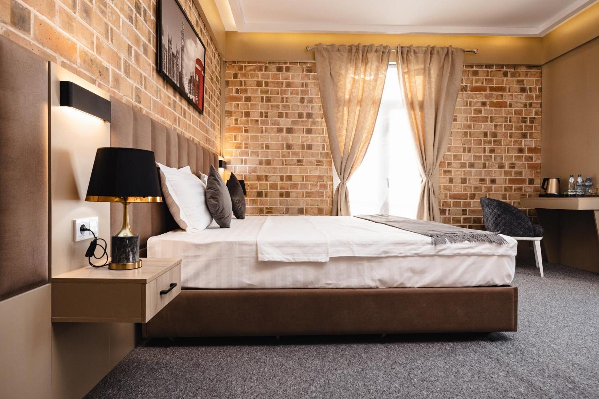 Art Air Hotel Tasjkent Eksteriør billede