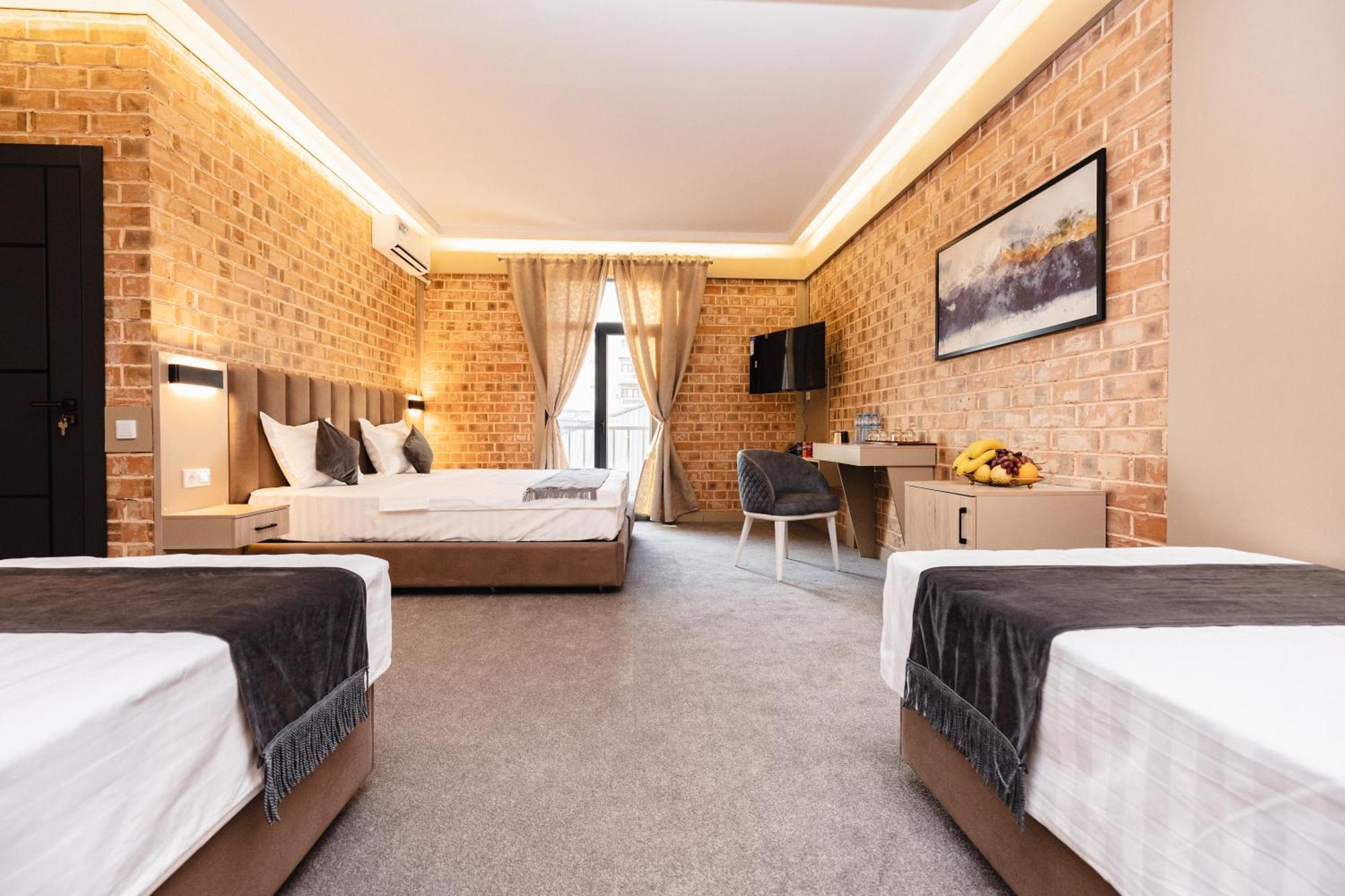 Art Air Hotel Tasjkent Eksteriør billede