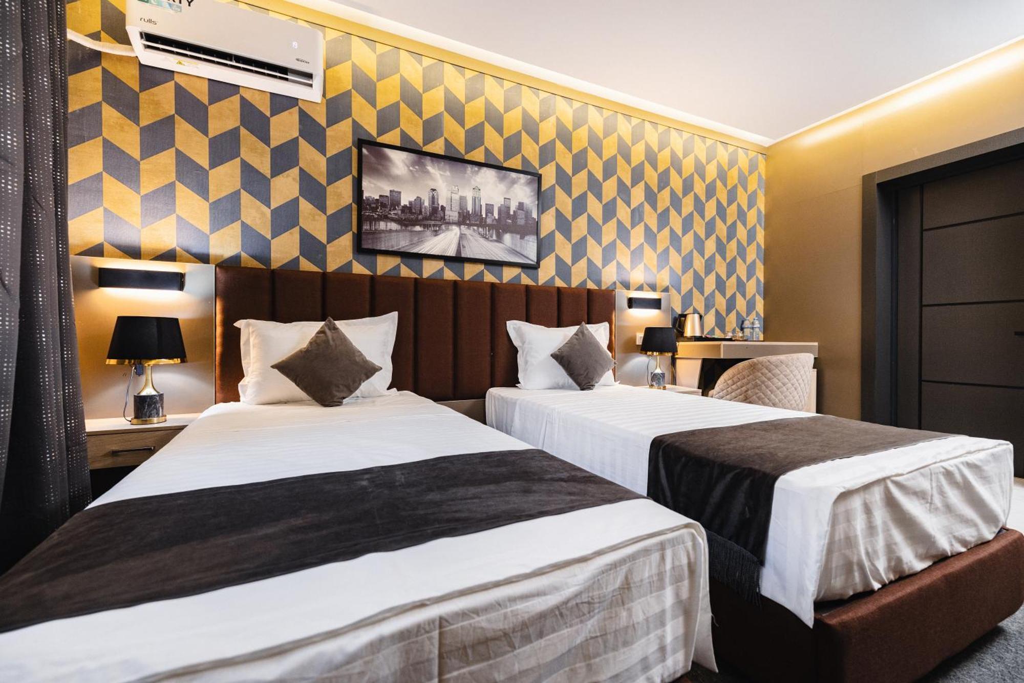 Art Air Hotel Tasjkent Eksteriør billede