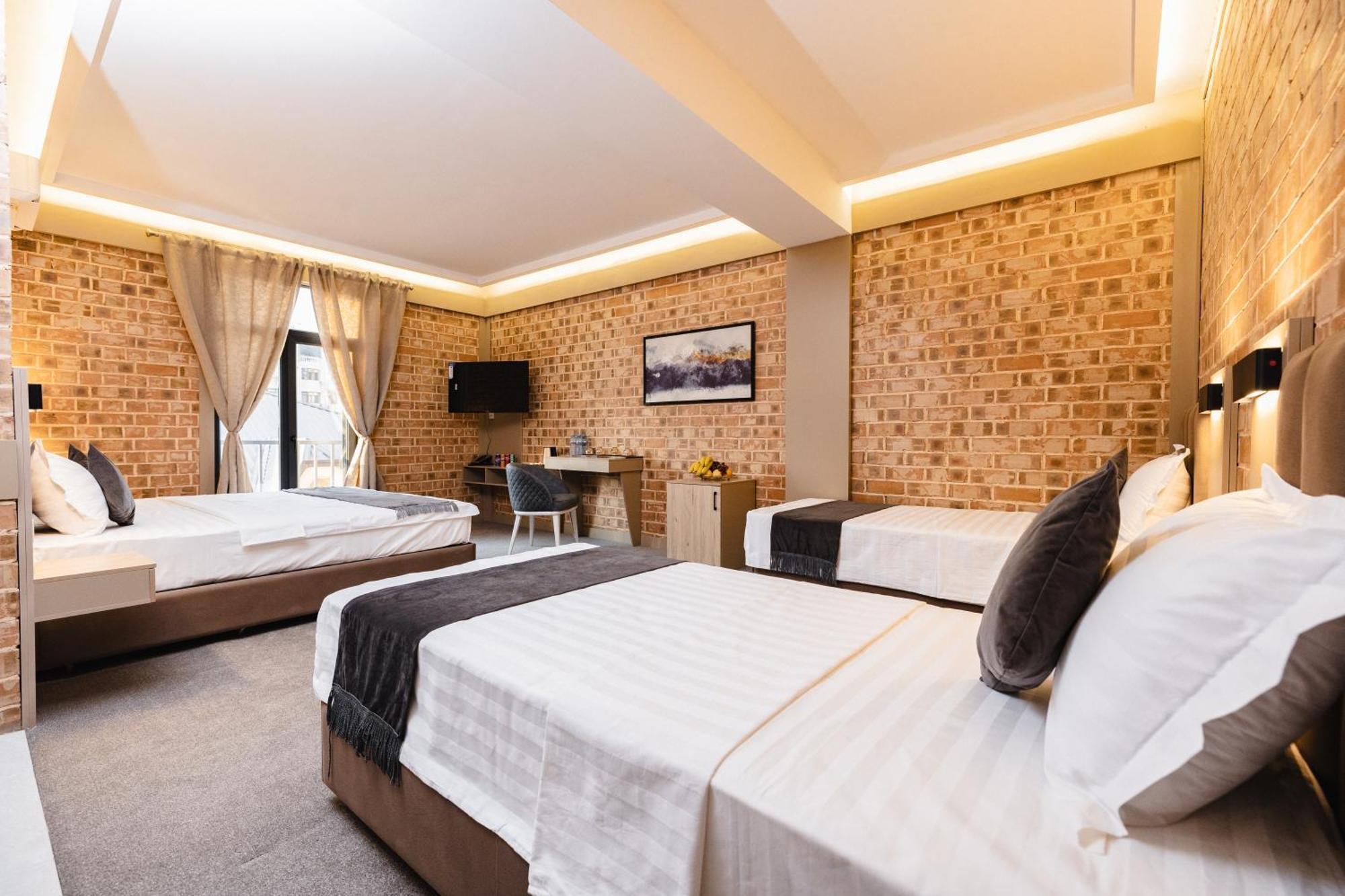 Art Air Hotel Tasjkent Eksteriør billede
