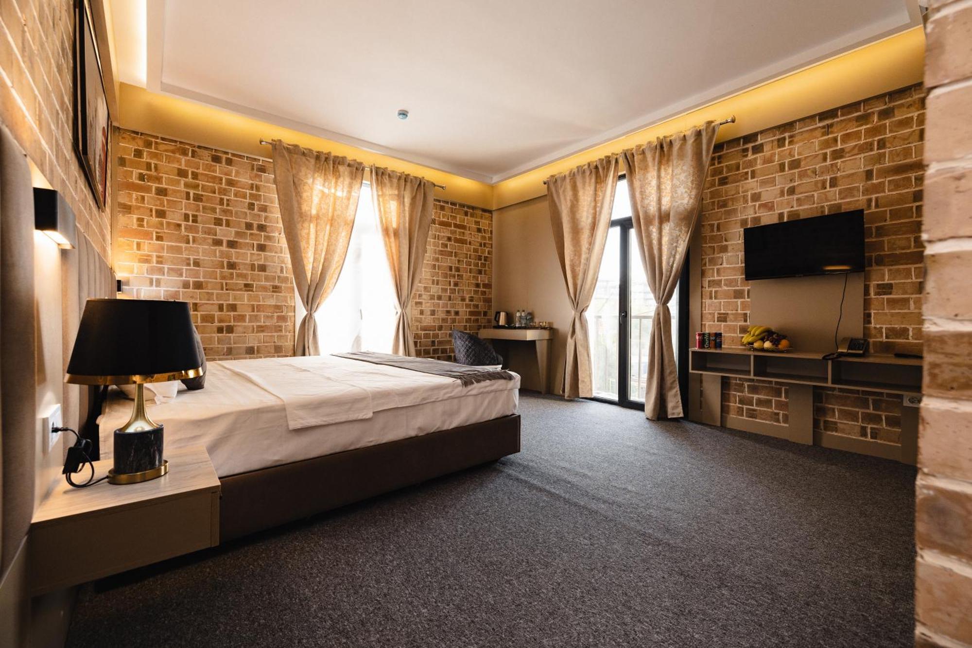 Art Air Hotel Tasjkent Eksteriør billede